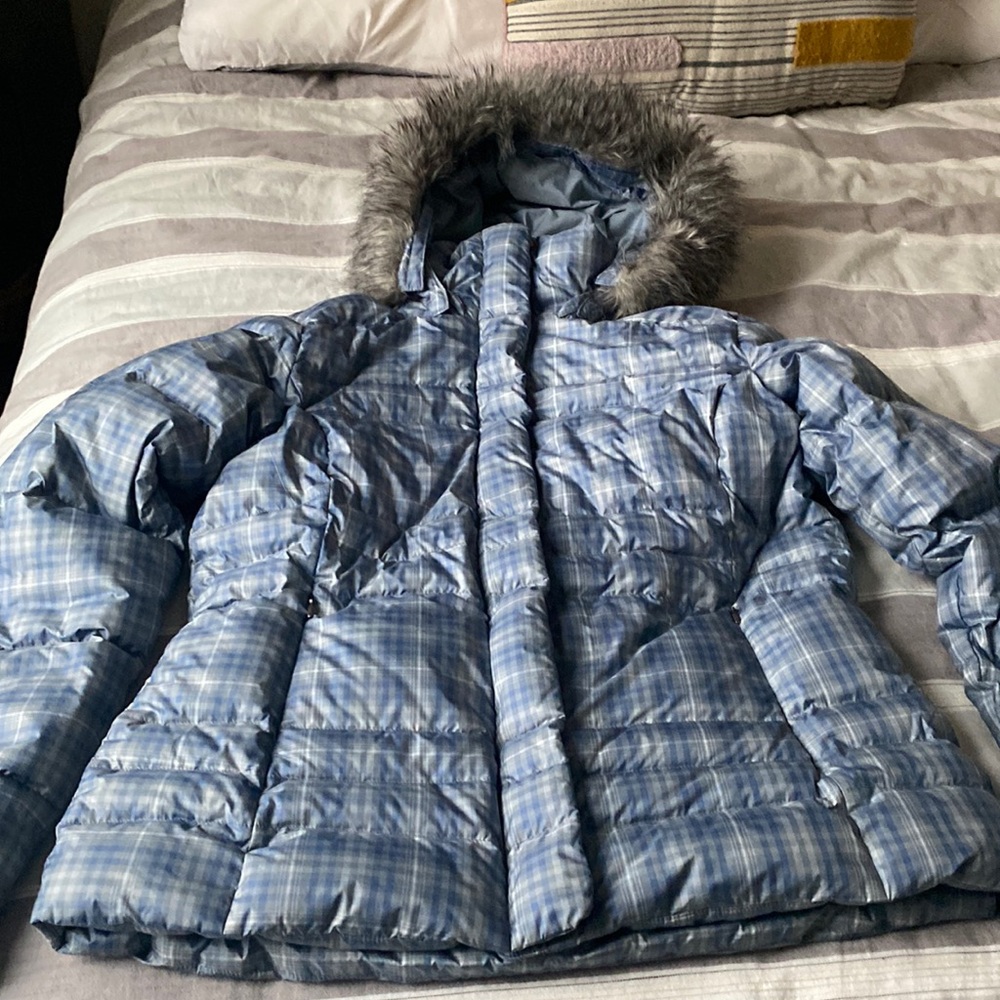 Columbia Winter Coat With Detachable Fur Hood